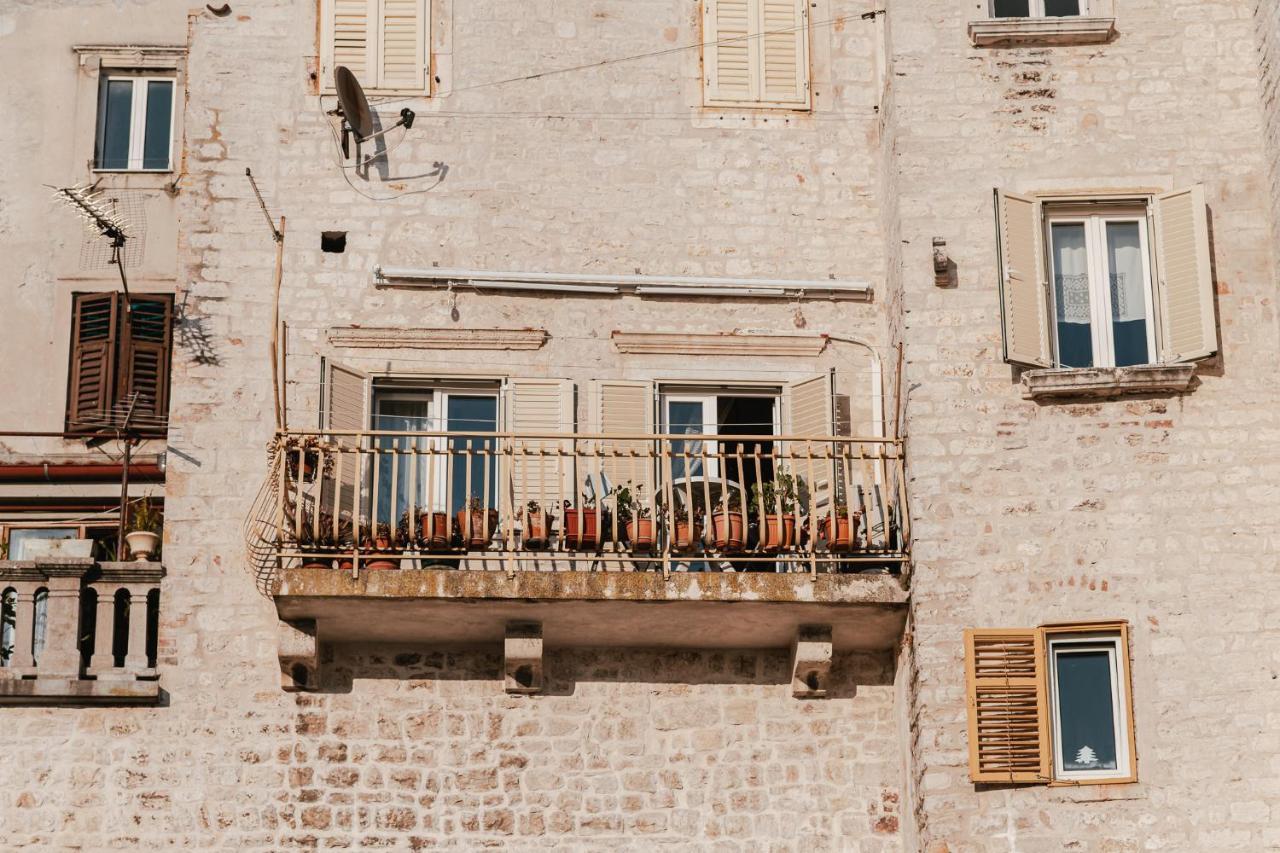 Arya Apartment Šibenik Esterno foto