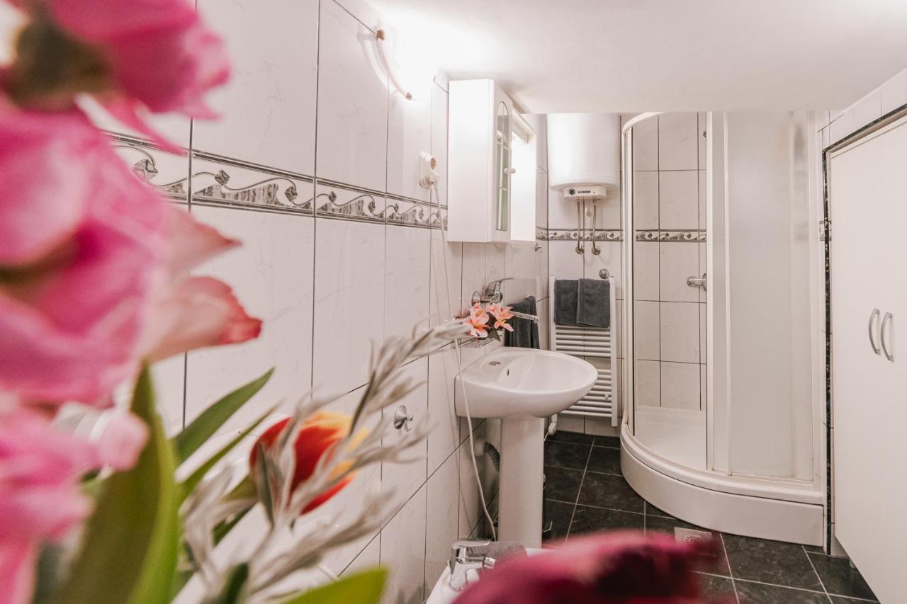 Arya Apartment Šibenik Esterno foto