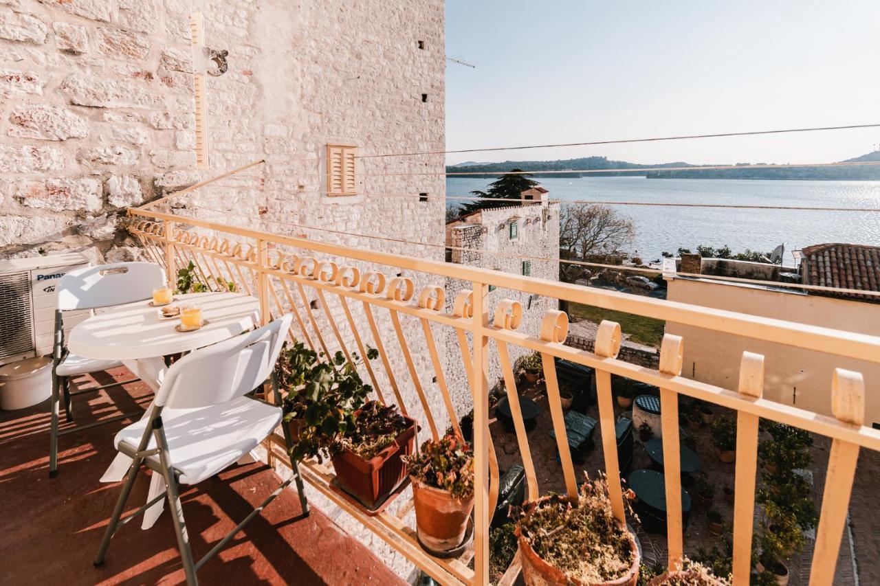 Arya Apartment Šibenik Esterno foto