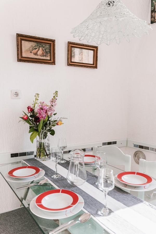 Arya Apartment Šibenik Esterno foto