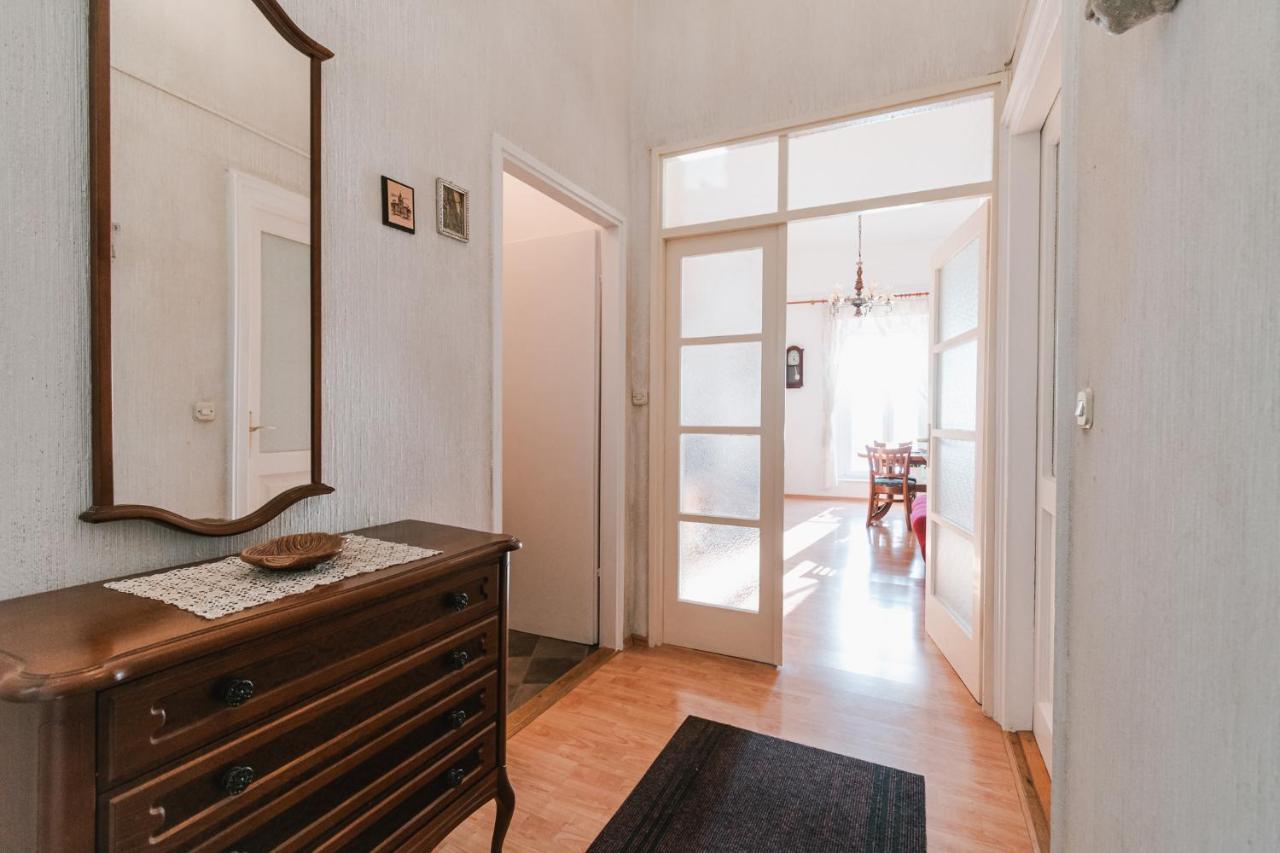 Arya Apartment Šibenik Esterno foto