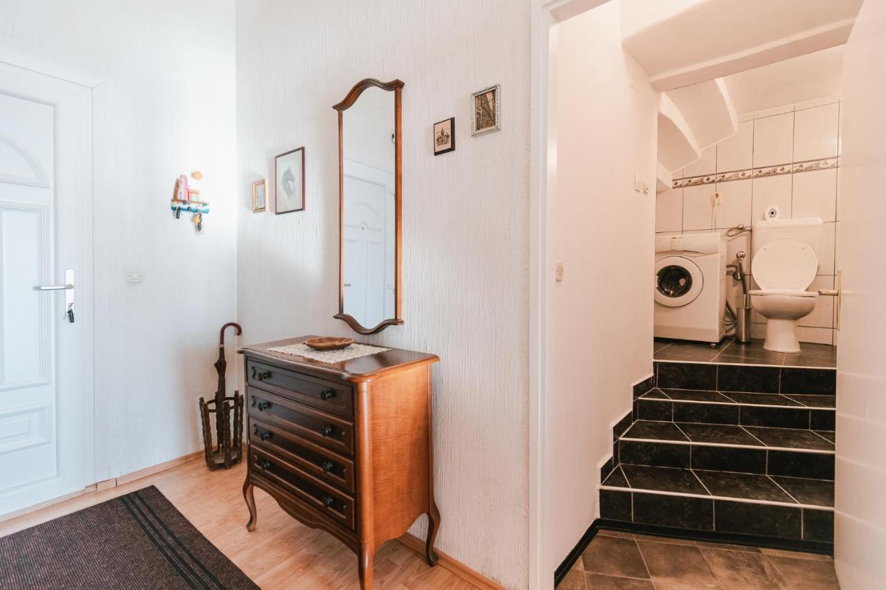 Arya Apartment Šibenik Esterno foto