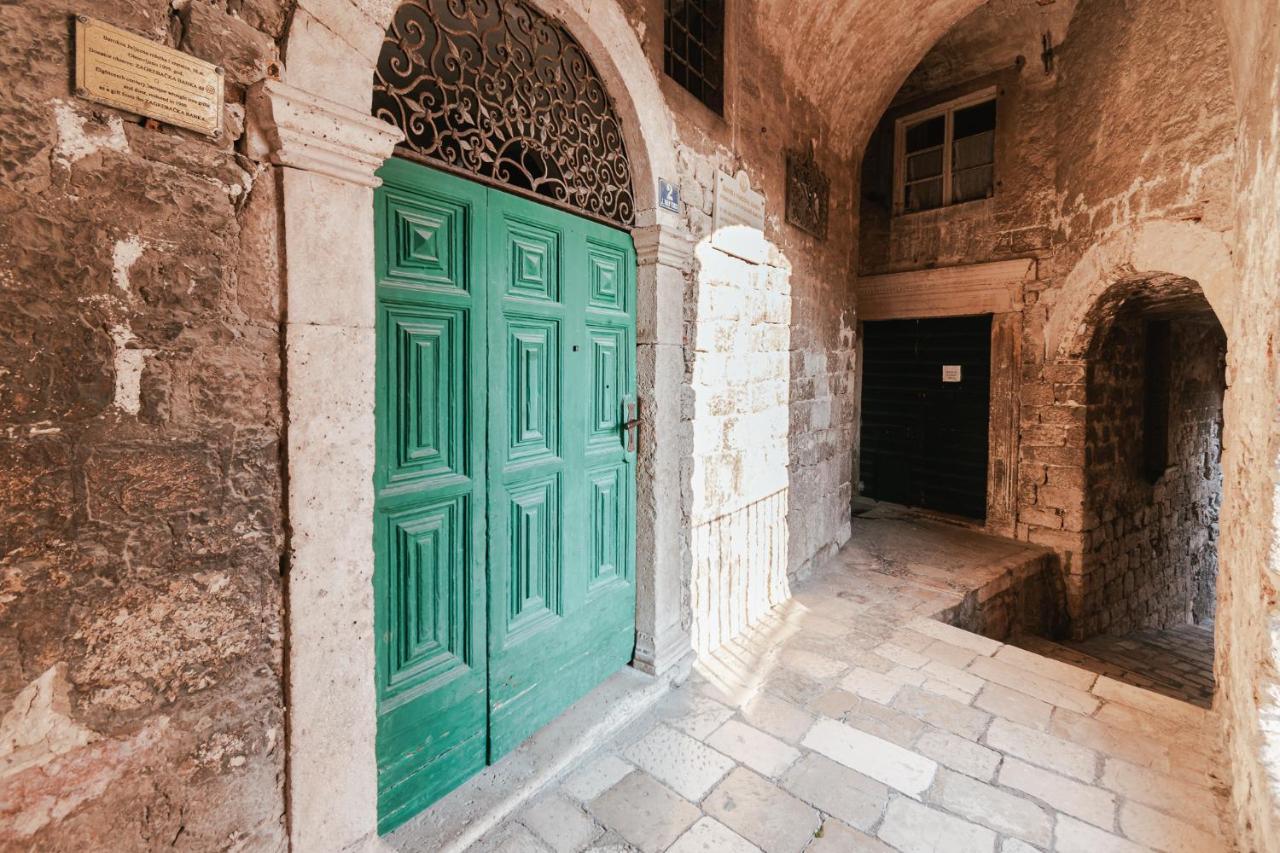 Arya Apartment Šibenik Esterno foto