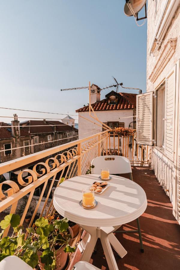Arya Apartment Šibenik Esterno foto